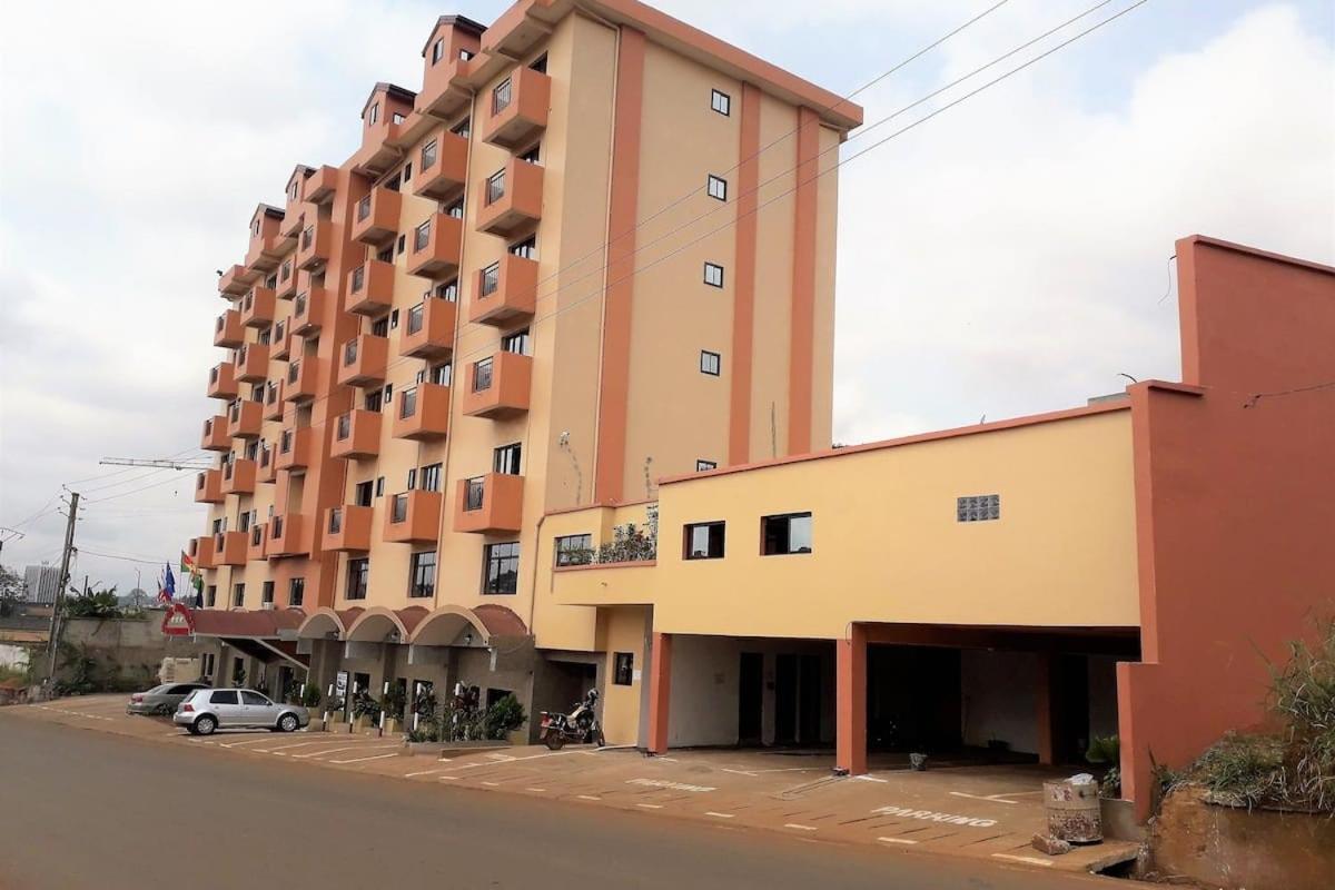 Hotel Jouvence International Yaoundé Εξωτερικό φωτογραφία